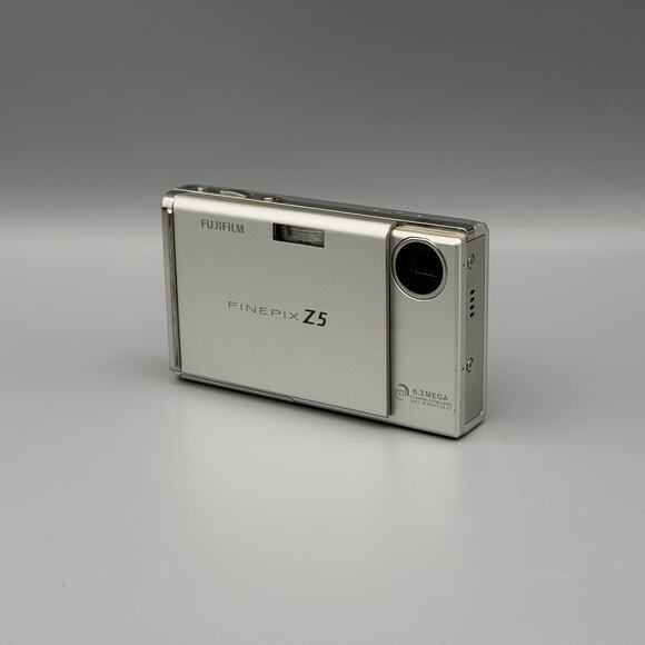 Fujifilm FinePix Z5fd Digital Camera | 6.3MP | Silver - Picture 4 of 5
